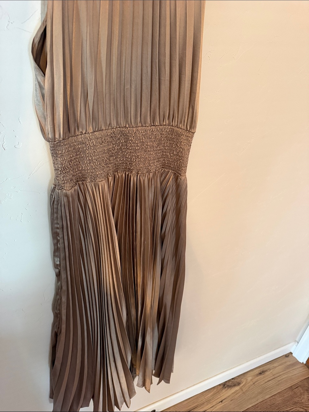 Anthropologie DO+BE Pleated Halter Midi Dress Taupe Champagne Size Medium EUC - Picture 11 of 13
